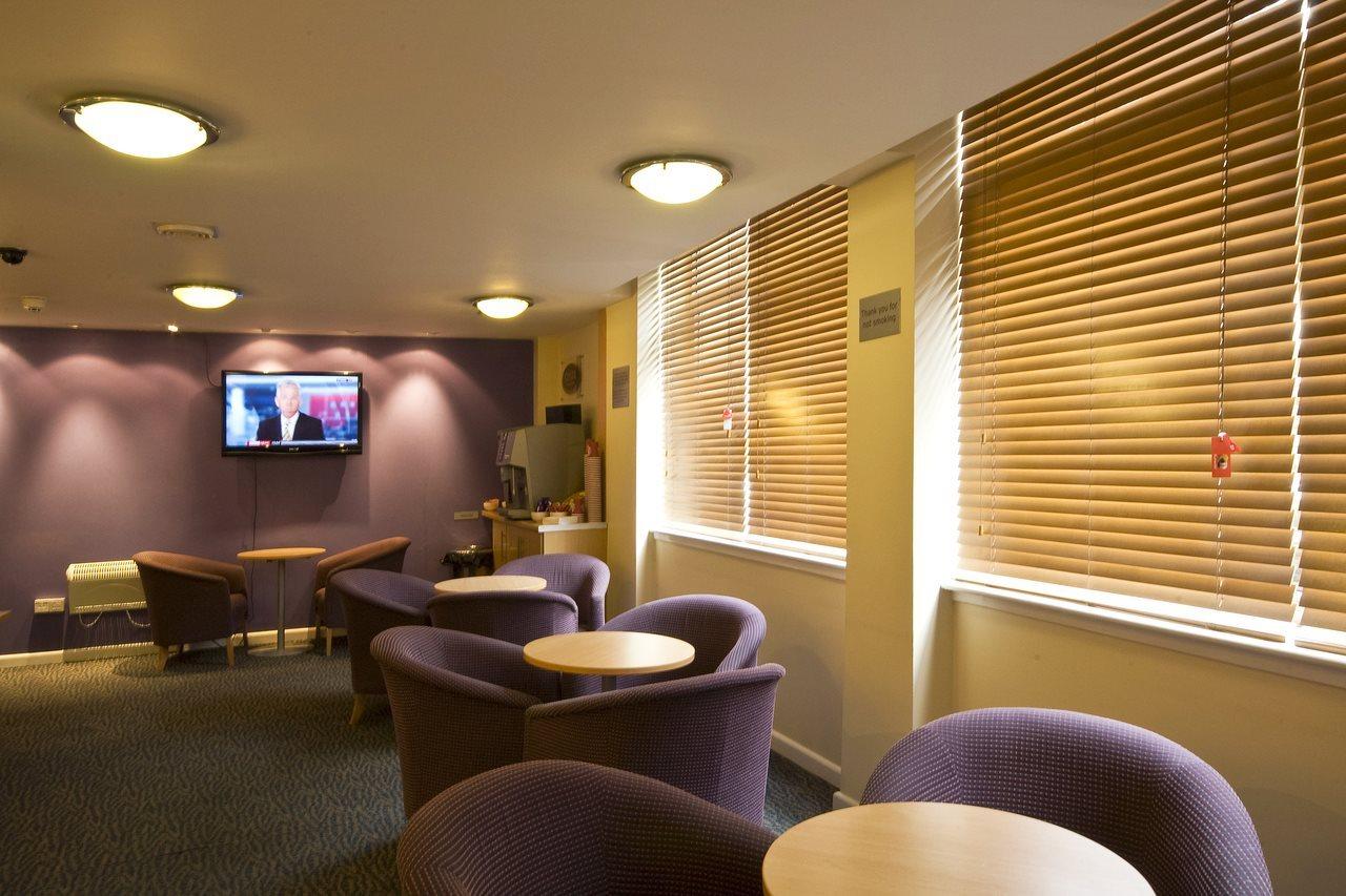 Premier Inn Glasgow City - George Square Exterior photo