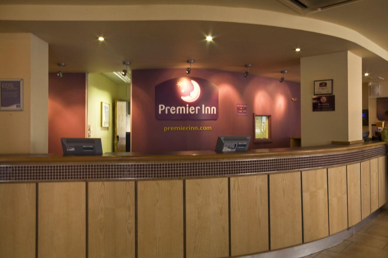 Premier Inn Glasgow City - George Square Exterior photo